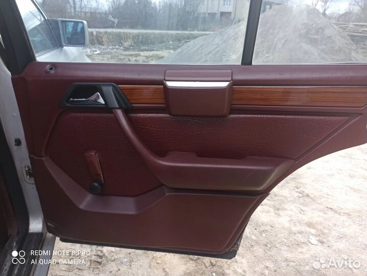 Кожаный салон mercedes 124