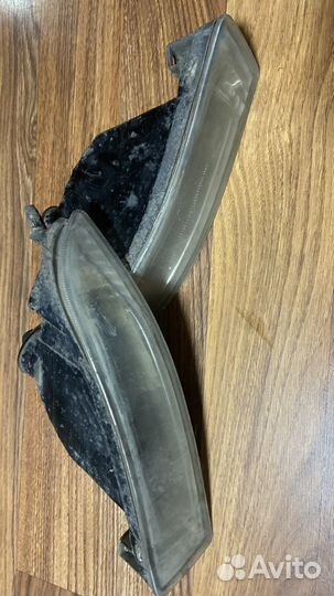 Фара противотуманная Toyota Corolla 2001-2004