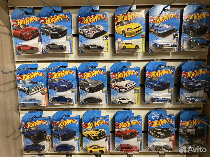 Hot Wheels машинки новые