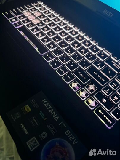 Ноутбук msi 17.3 katana b12v