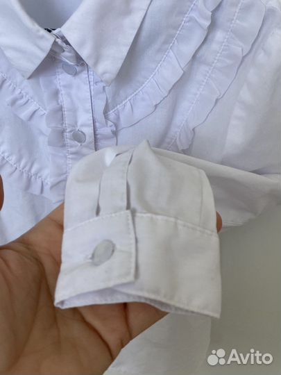 Белая блуза