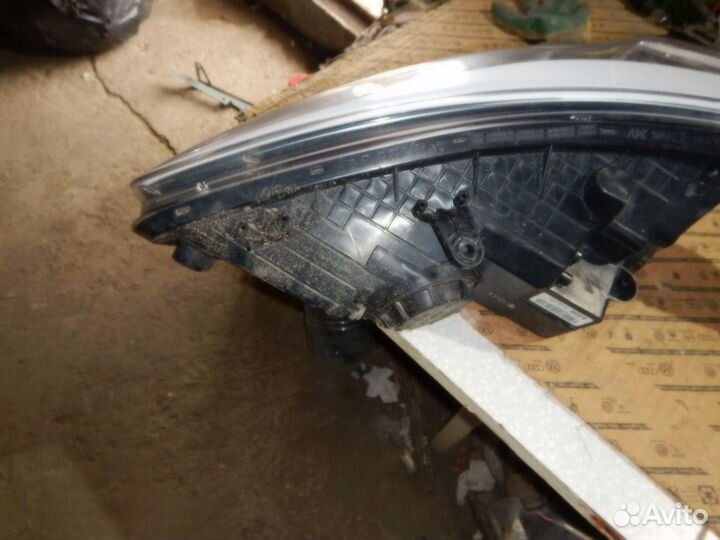 Фара правая c дхо Kia Ceed 2012-2018