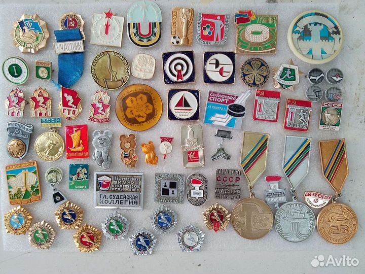 Значки и сувениры СССР. спорт дополнено