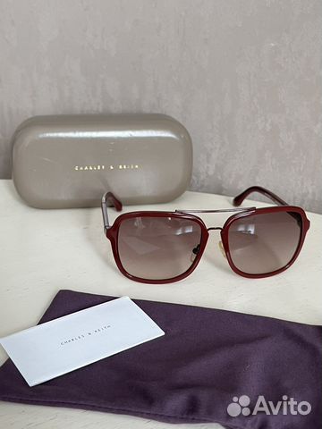Очки Charles & Keith