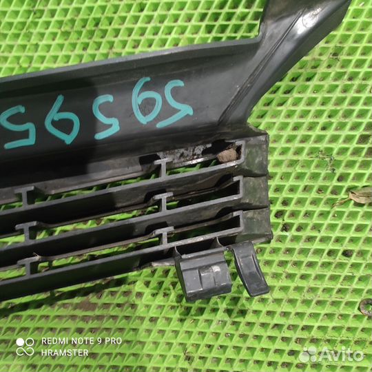 Решетка в бамперваз (LADA)