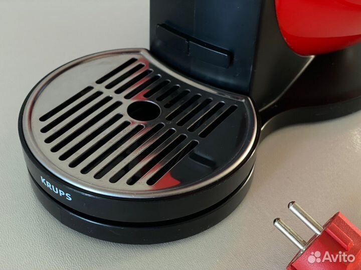Кофемашина капсульная Nescafe Dolce Gusto Melody 3