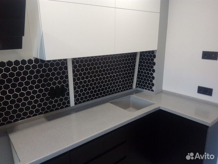 Столешница из искусственного камня в кухню