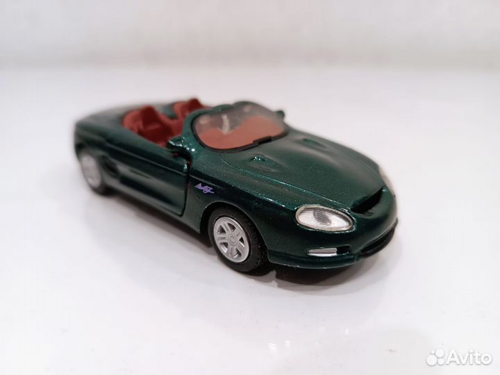 Модель Ford mustang mach lll 1:43