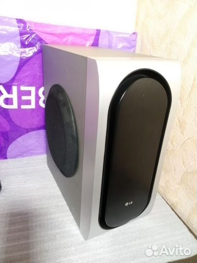 Сабвуфер от домашнего кинотеатра lg