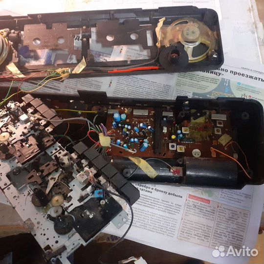 Радиоприемник кассетный akaiwa