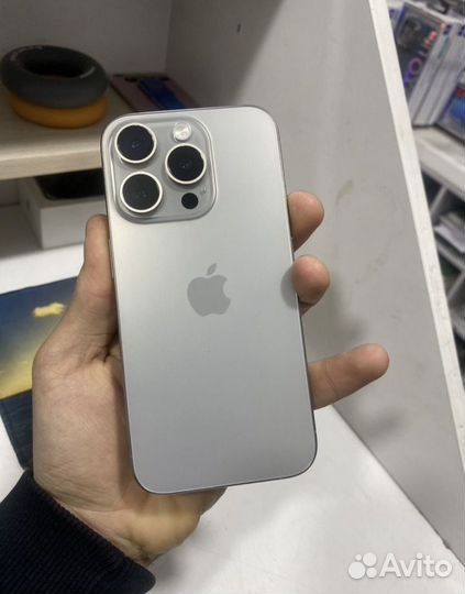 iPhone 15 Pro, 128 ГБ