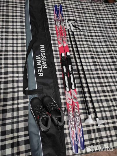 Беговые лыжи