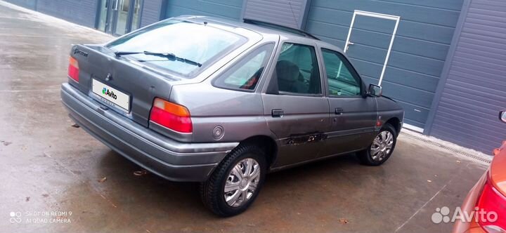 Ford Escort 1.4 МТ, 1991, 210 000 км