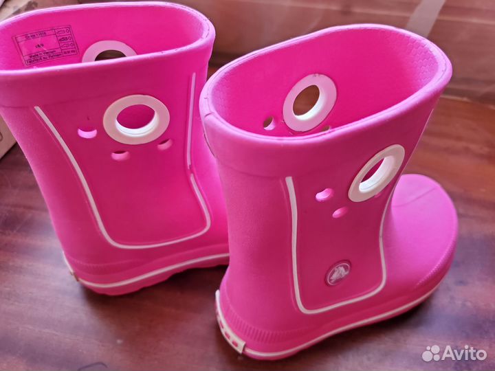 Резиновые сапожки crocs