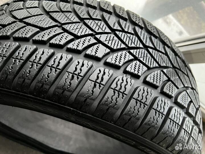 Dunlop SP Winter Sport 3D 235/40 R19