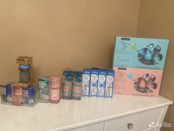 Бутылочки для малышей Dr.Brown's,Suavinex