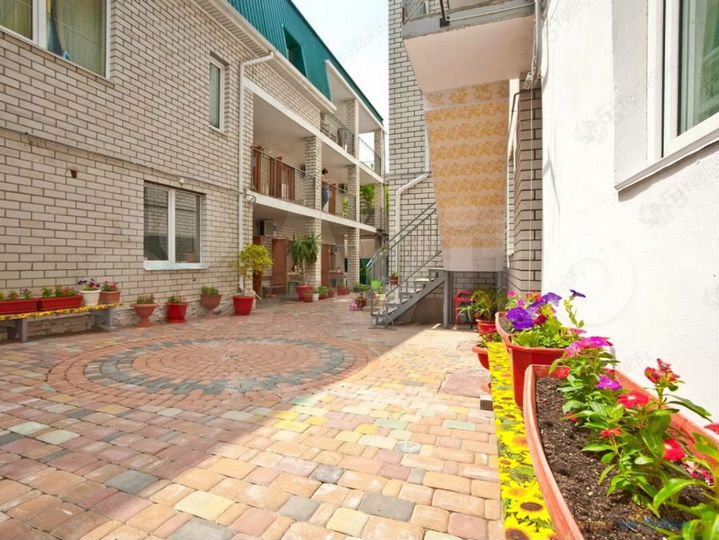 Комната 12 м² в 1-к., 1/2 эт.