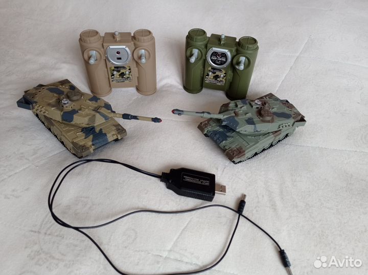 Танковый бой радиоуправляемый