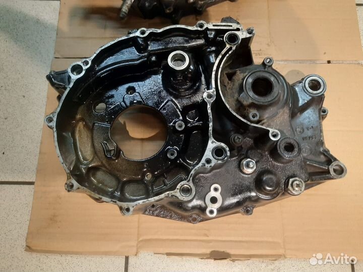 Половины картера Yamaha XT600Z Tenere 1988