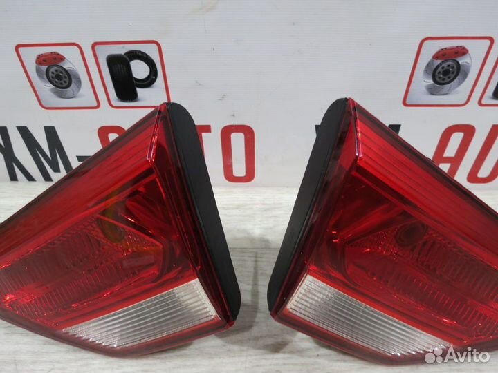 Фонарь внутренний левый KIA Rio 4