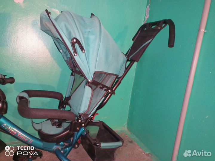 Трехколесный велосипед с родительской ручкой