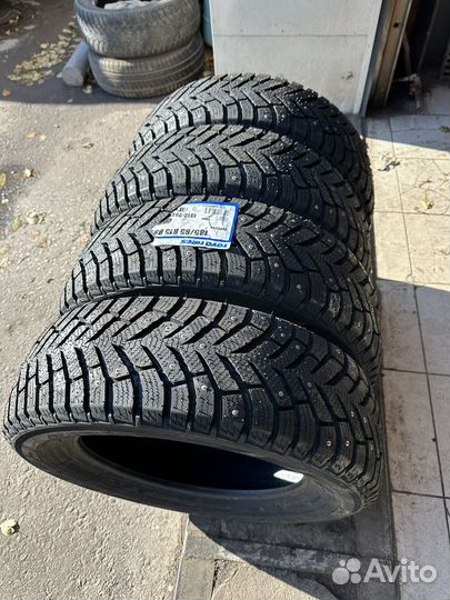 Toyo Observe Ice-Freezer 185/65 R15 88T