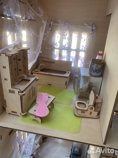 Домик кукольный