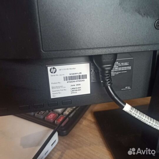 Монитор hp V19 HD