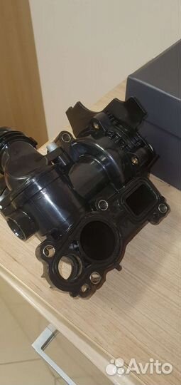 Корпус термостата. Фольксваген Тигуан