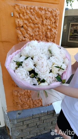 Букеты с пионами