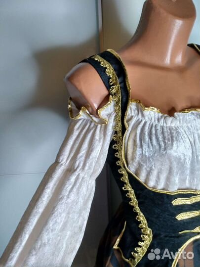 Костюм пиратки