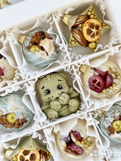 Шоколадные конфеты ручной работы Новый год