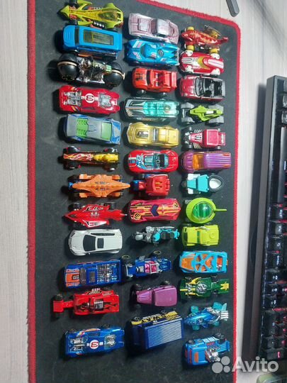 Hot wheels машинки