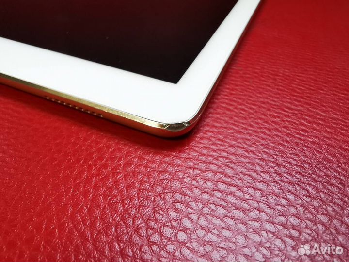 Планшет Apple iPad Pro 12.9