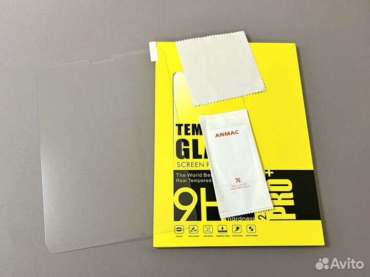 Защитное стекло iPad Pro 11 + Установка