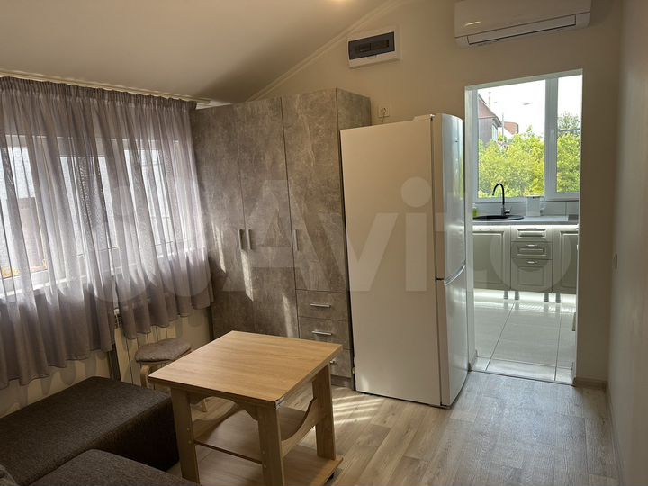 2-к. квартира, 21 м², 3/3 эт.