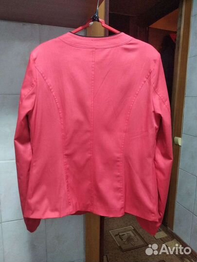 Ветровка женская новая