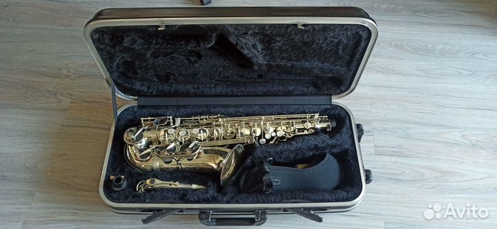 Саксофон альт james trevor revolution 2