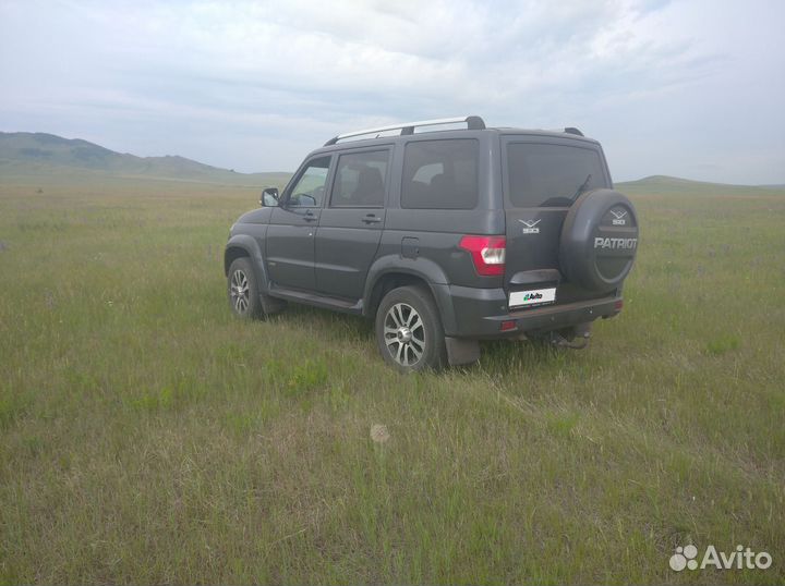 УАЗ Patriot 2.7 МТ, 2015, 169 700 км