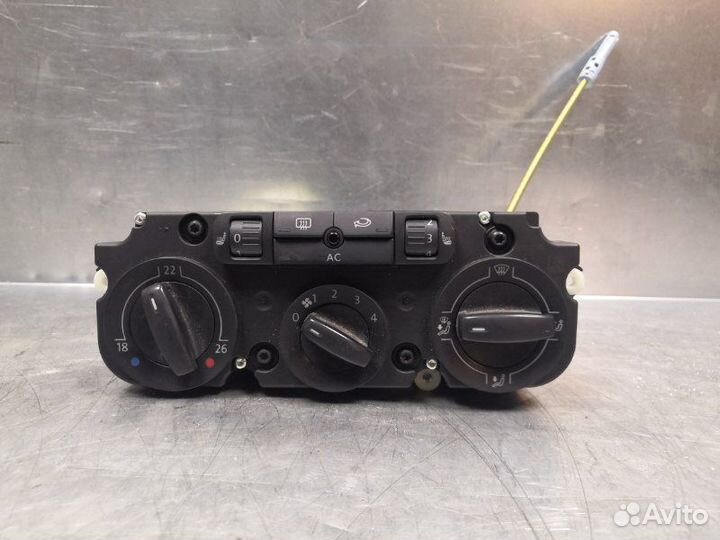 Блок управления климатической установкой