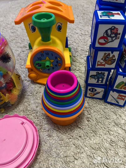 Развивающие игрушки