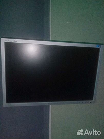 Монитор Samsung