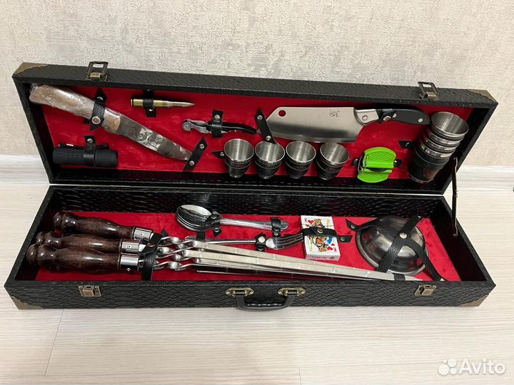 Подарочный шашлычный набор в кейсе