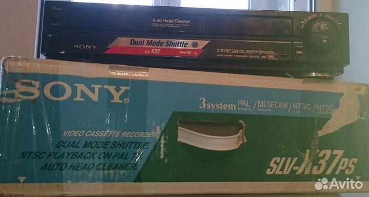 Видеомагнитофон sony бу в отличном состоянии