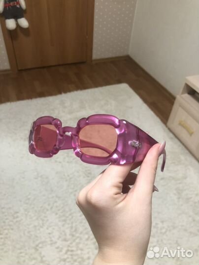 Солнцезащитные очки