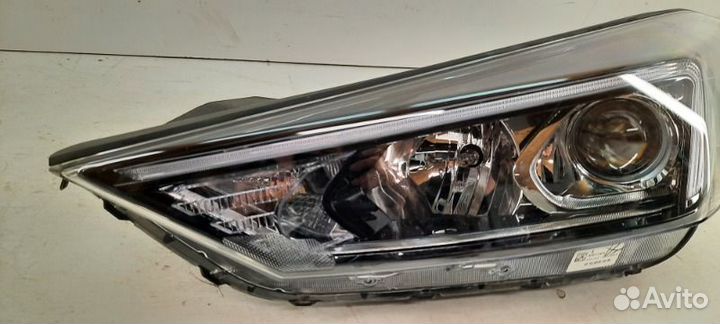 Фара левая Hyundai Tucson 3 2015