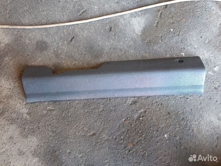 Накладка порога прав перед kia rio 2