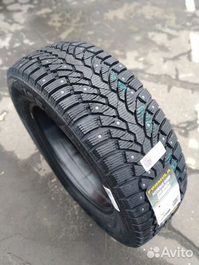 Pirelli Formula Ice 235/65 R17 108