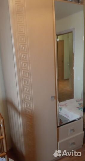 Шкаф для одежды бу
