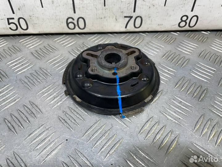 Б/У Ступица распредвала#008
